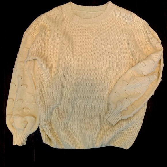 Sweaters - Sweater size medium